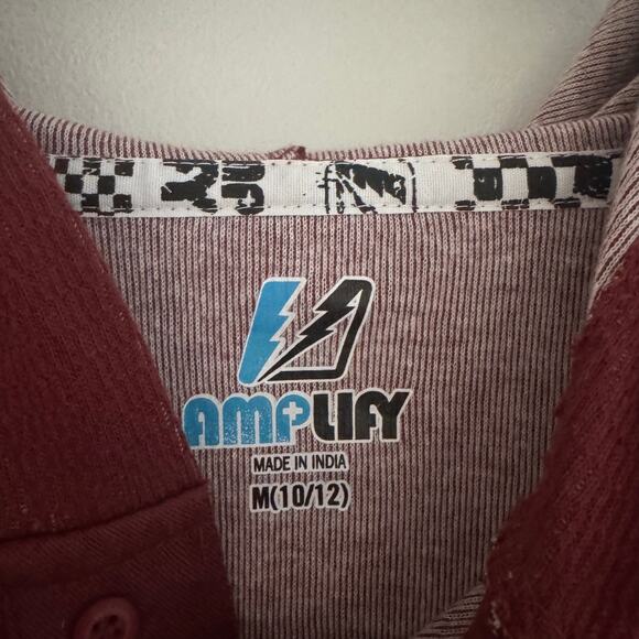 Amplify Pullover Hoodie in Maroon - Picture 5 of 5